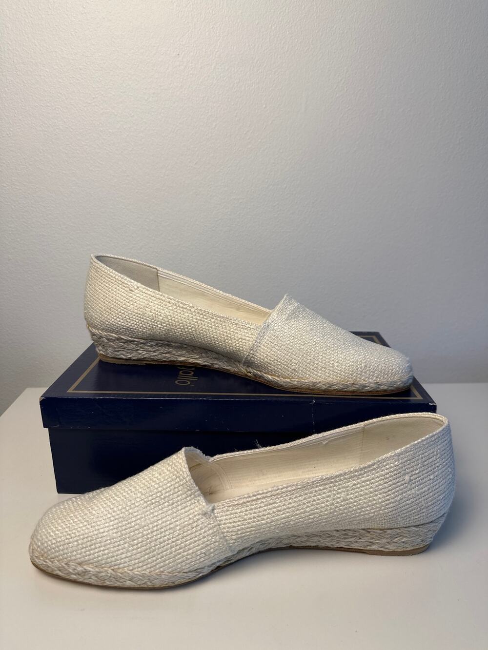NIB Vintage Pappagallo "Pasha" White Sack Cloth Low Wedge Espadrilles | 11 M
